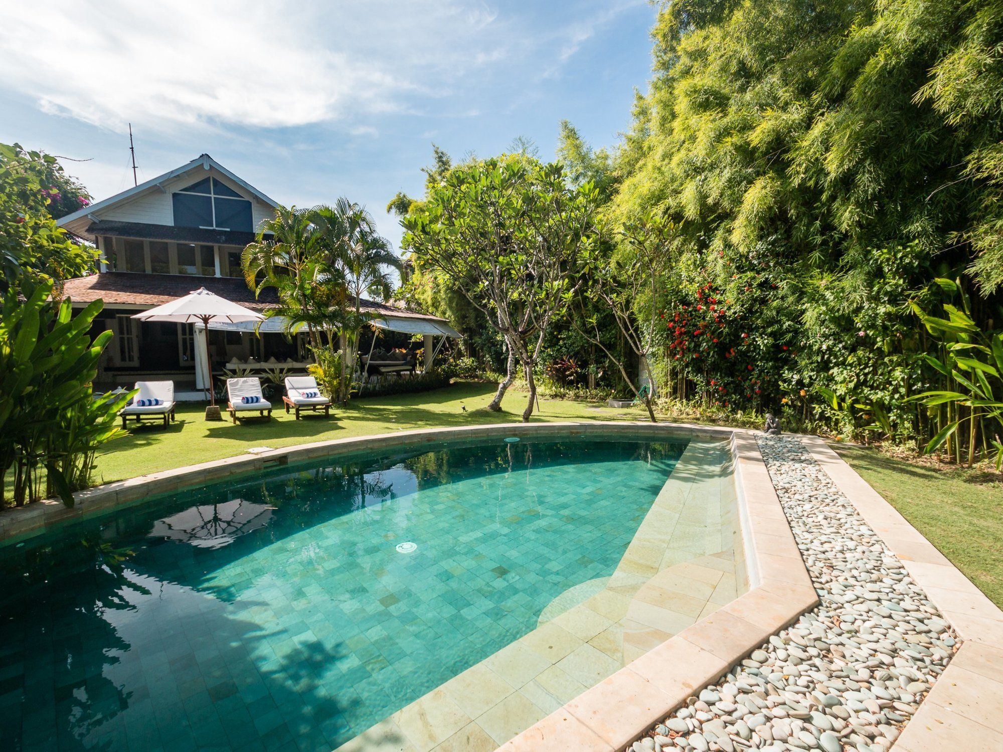 Pandora Seminyak (Bali)